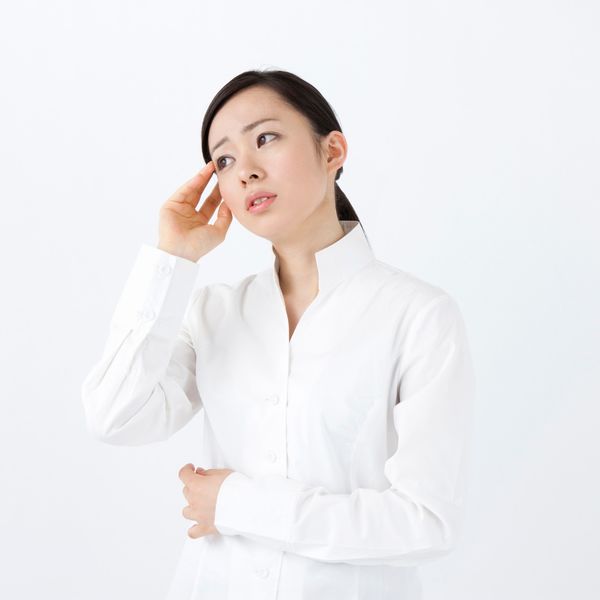 長野市にある鍼灸サロンPieceに目の下のくまの悩みをご相談ください